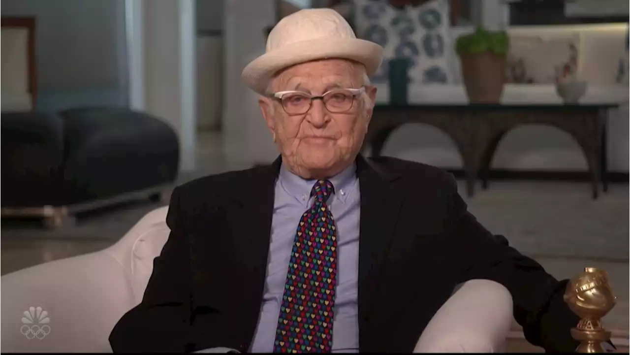 Norman Lear Previews His 100th Birthday By Singing ‘That’s Amore’ & Asking Followers To ‘Live In The Moment’