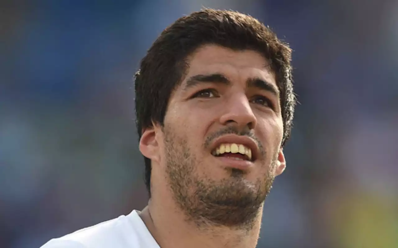 Luis Suarez signs short-term deal to rejoin boyhood club Nacional