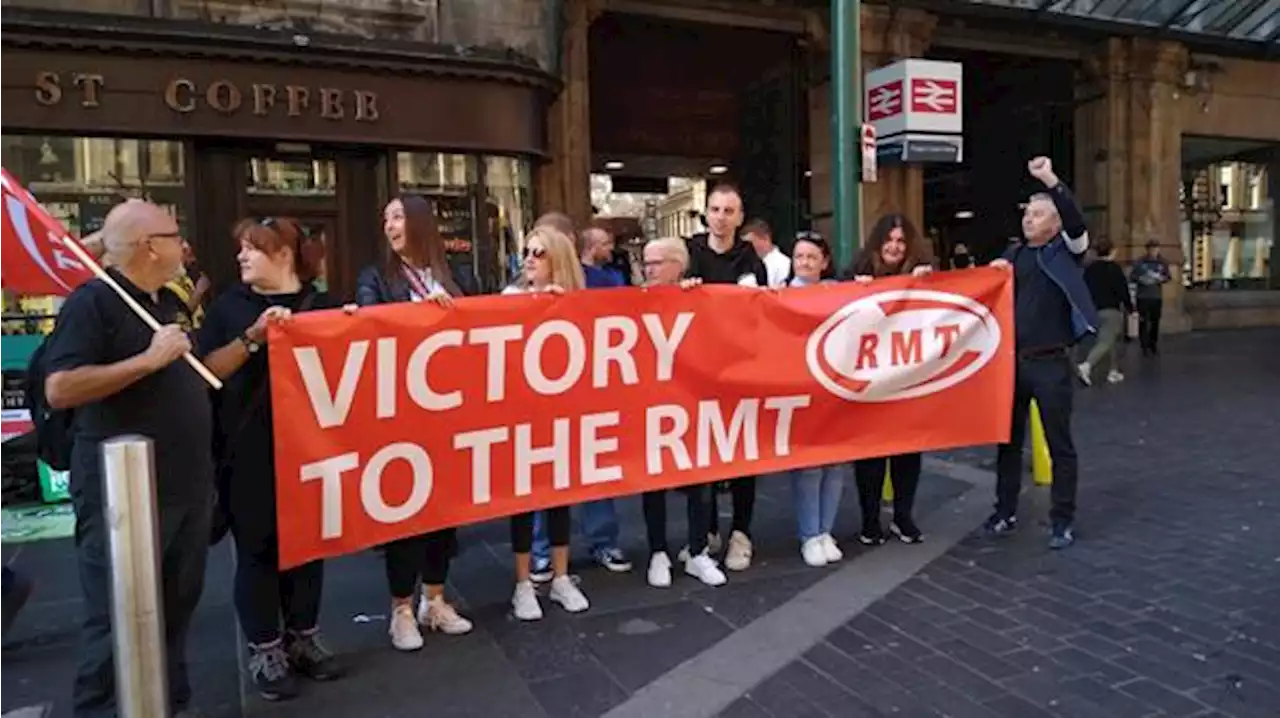 Network Rail chief calls rail strike pointless as workers say 'they need to grow a spine'