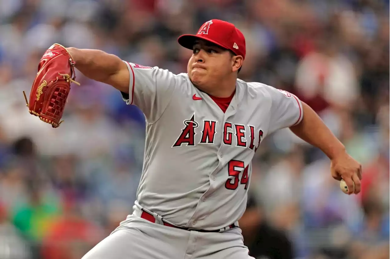 Angels’ José Suarez rides new pitch mix to scoreless outing against Royals