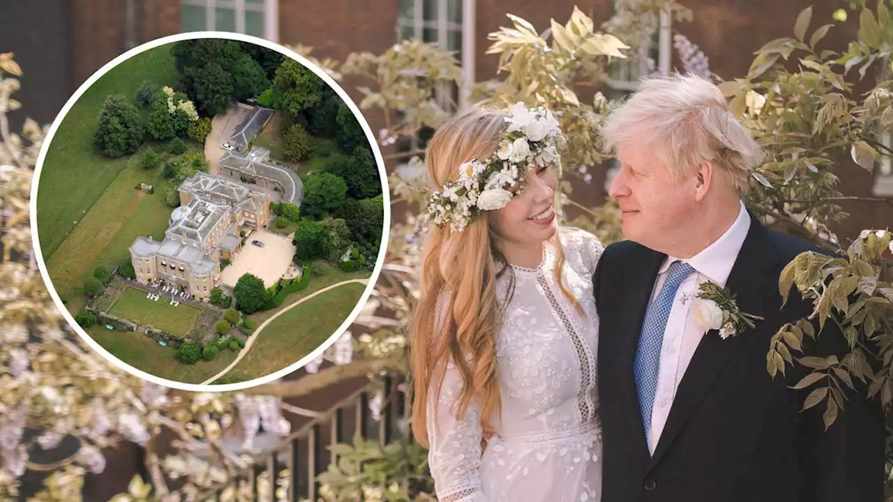 Boris and Carrie 'planning to hold wedding do at billionaire Tory donor's home'