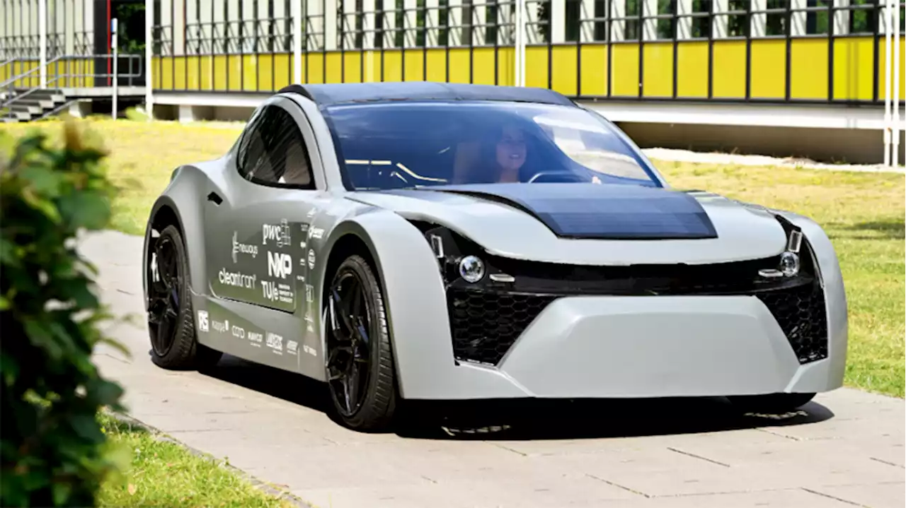 Dutch Students Created an EV That Can Actually Clean Carbon From the Air While It Drives