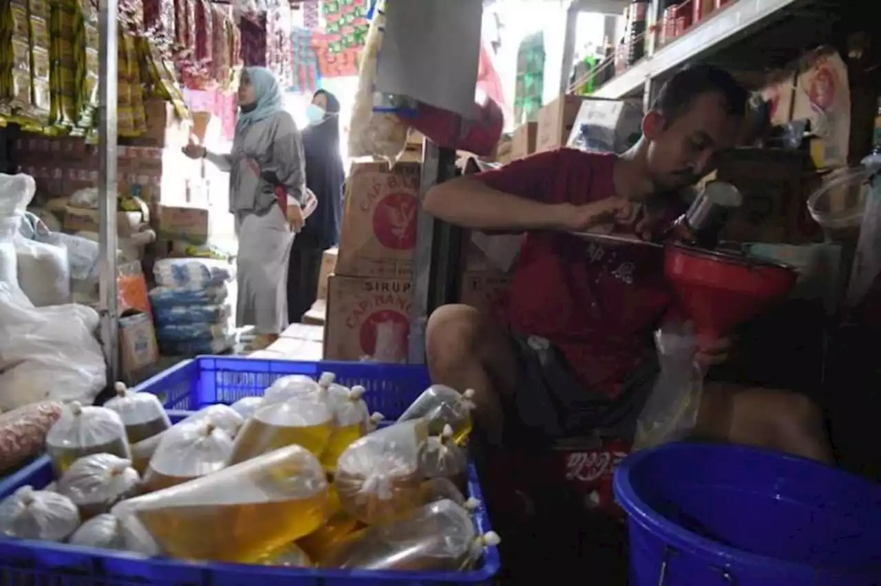 Lapor Pak Mendag! Harga Minyak Goreng Curah Naik Rp500-2.000 per Liter