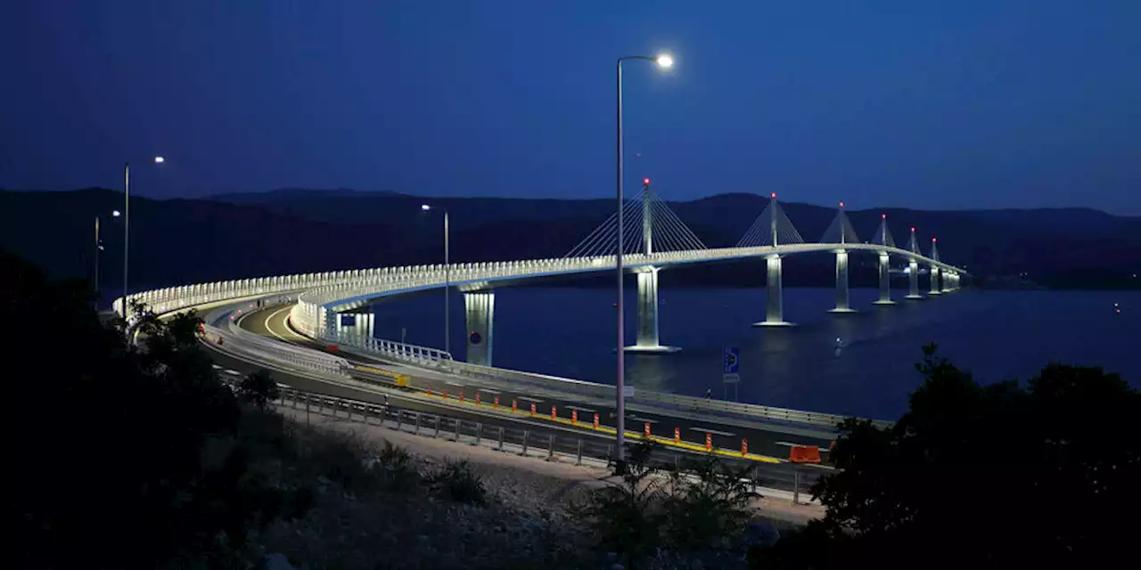 Brücke nach Dubrovnik: Eine Brücke für den Nationalstolz