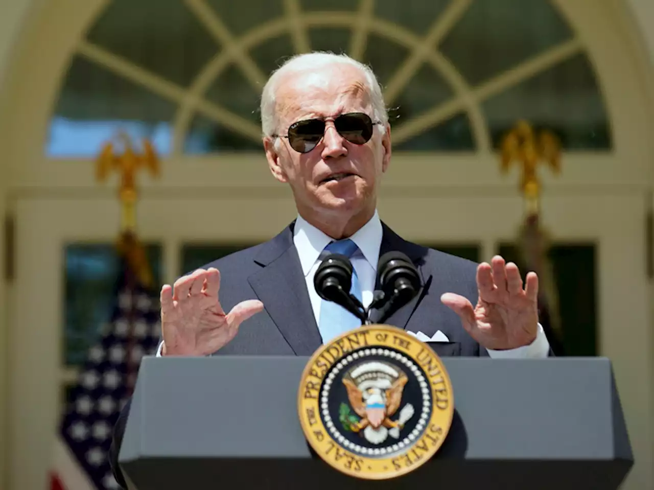 Biden uses first public outing since testing negative to tout his pandemic response