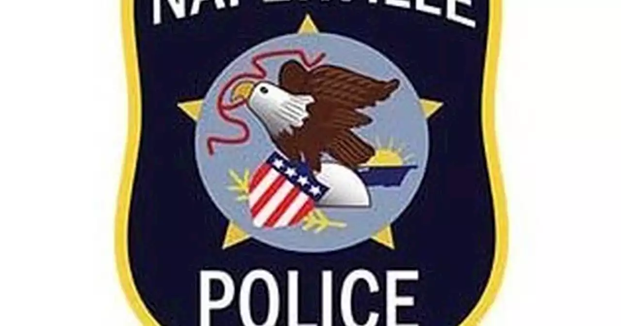 Person robbed in parking lot at Naperville fitness center by knife-wielding, masked thief: Police