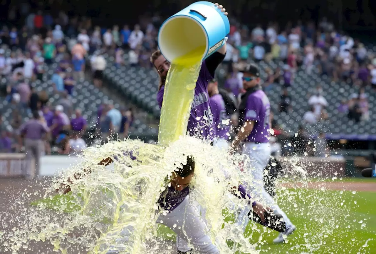 Rockies’ Elias Diaz knocks game-winning, walk-off single to beat Chicago