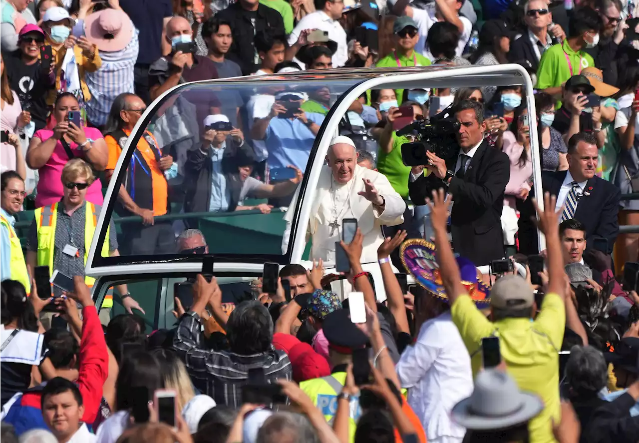 Kanada - Papst zur zweiten Reisestation in Quebec eingetroffen