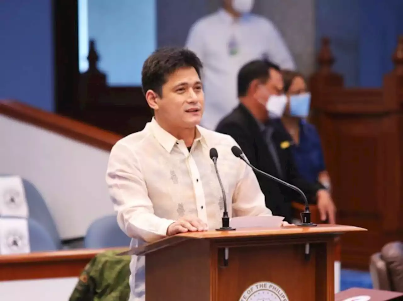 Robin Padilla admits having hard time grasping plenary debates: My ears are bleeding