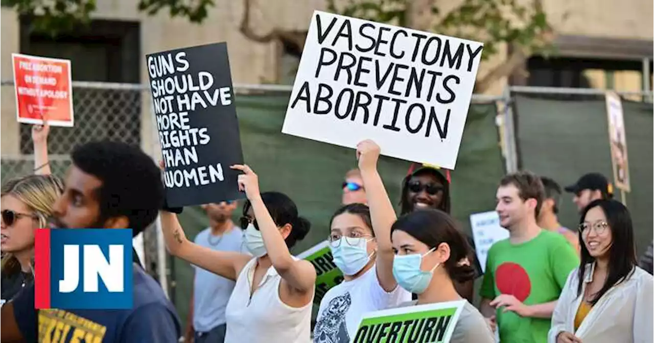 Quando a saúde reprodutiva não é para todos: vasectomias disparam com a proibição do aborto