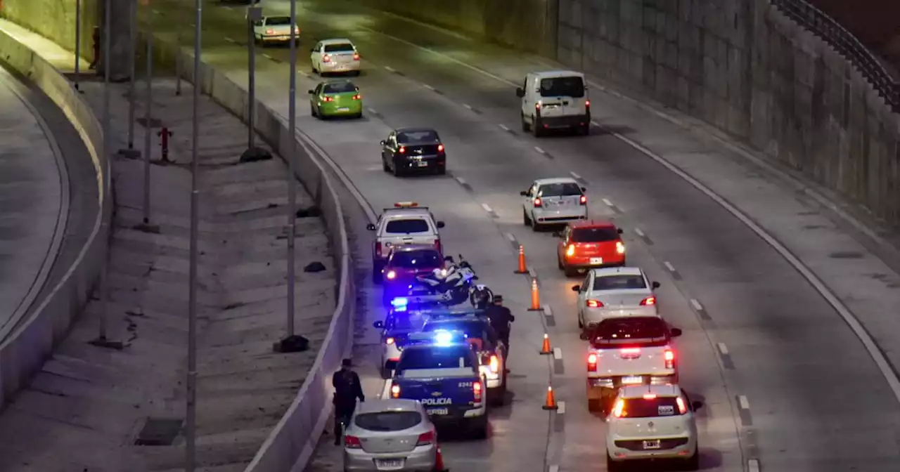 Un auto embistió y mató a un peatón en Avenida Circunvalación | Sucesos | La Voz del Interior