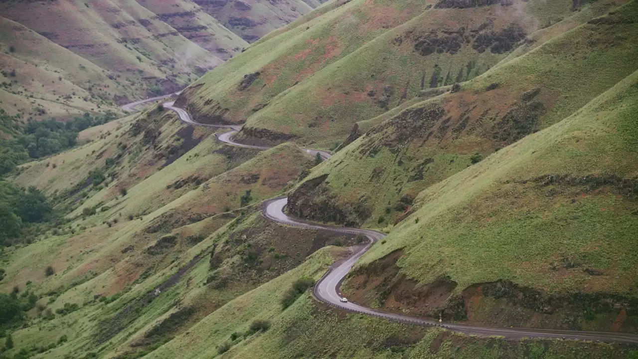 We Drove a 2022 Kia EV6 Through the Middle of Nowhere, and We Made It Home