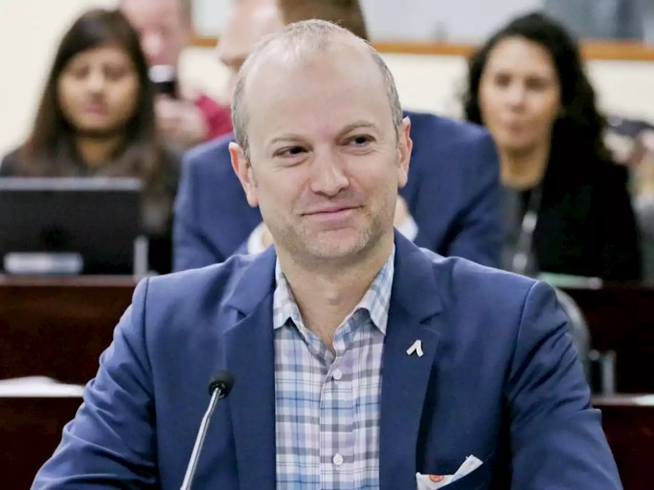 Mike Layton steps down as city councillor, says isn't running for Ontario NDP top job