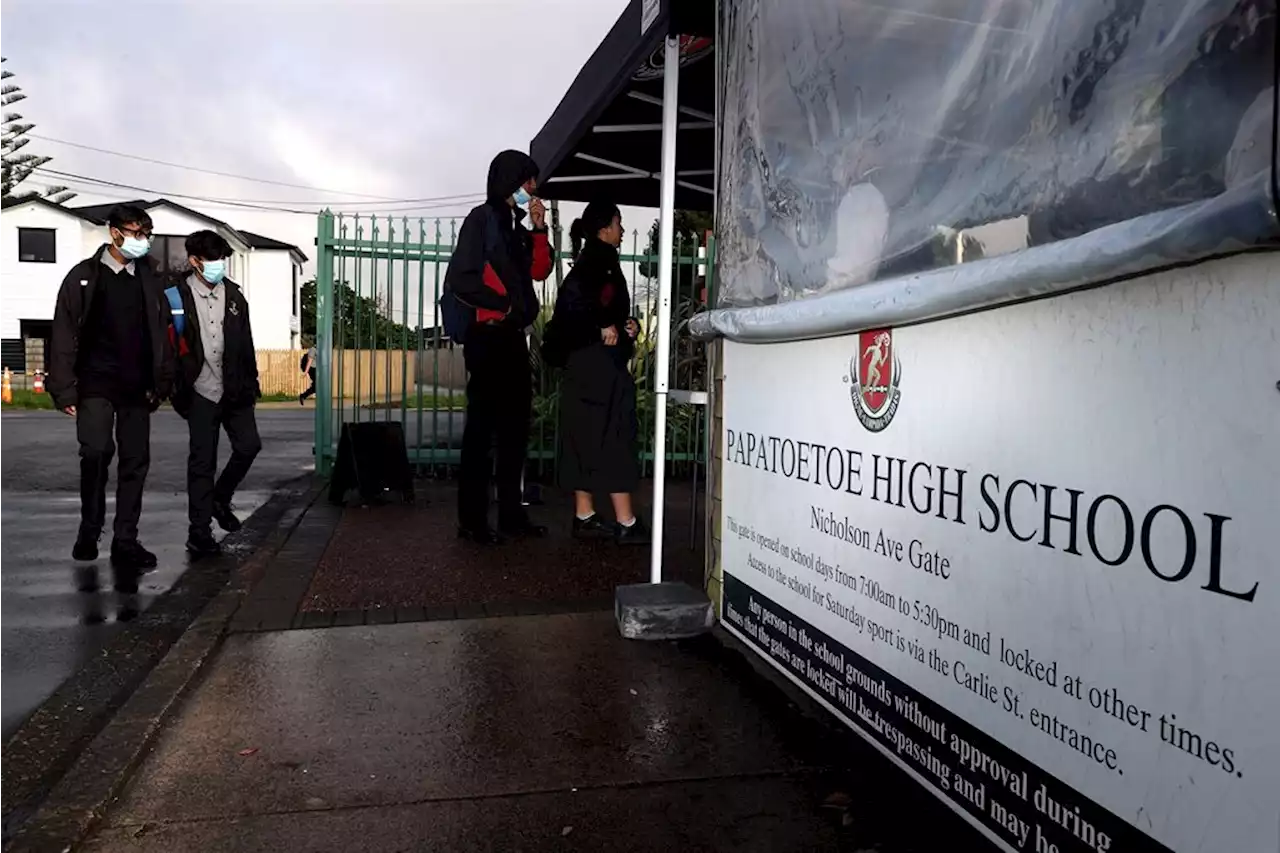 Schools across New Zealand hit by bomb threats | News24