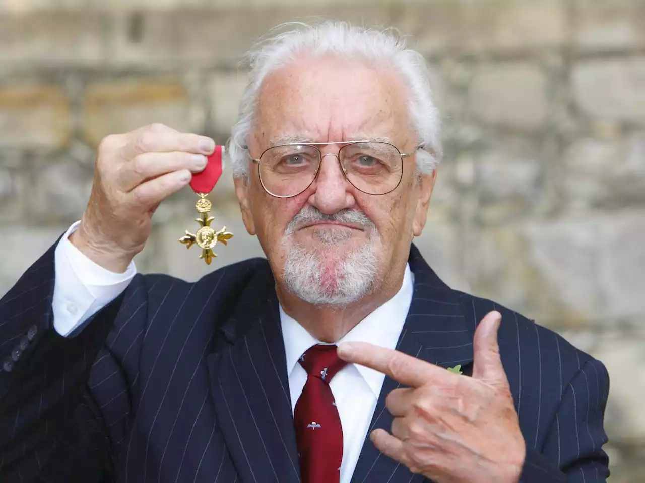 Bernard Cribbins, star of The Railway Children and Doctor Who, dies aged 93