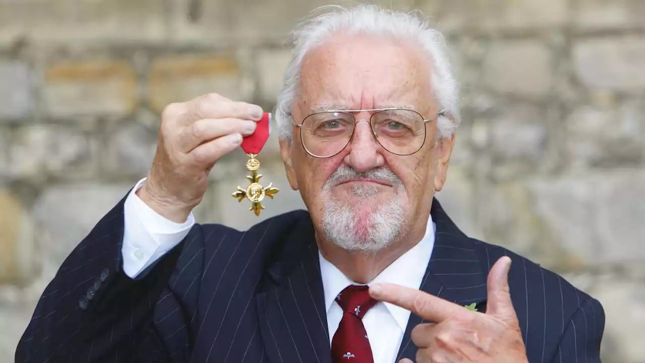 Bernard Cribbins, star of Doctor Who and The Railway Children, has died aged 93