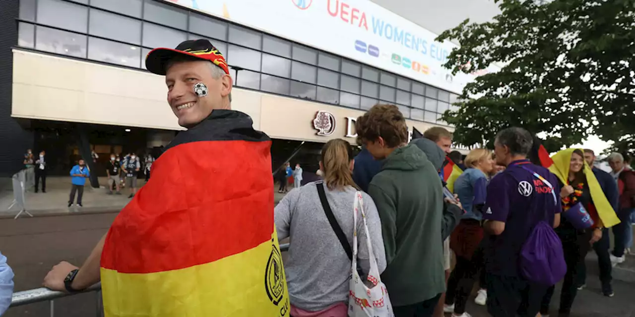 EM-Fans und der Zugstreik: Mit öffentlichem Bus ins Stadion