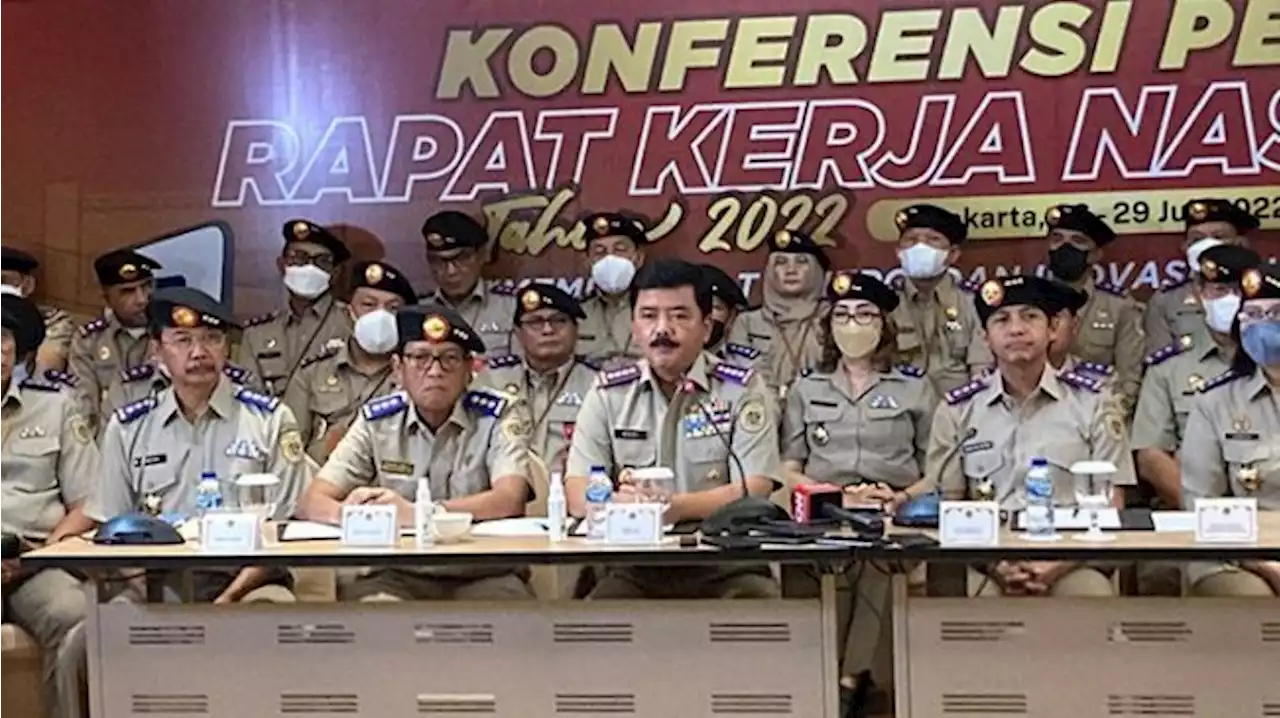 Pegawai Kementerian ATR/BPN Pakai Baret hingga Tongkat Komando, DPR: Mereka Bukan Penegak Hukum