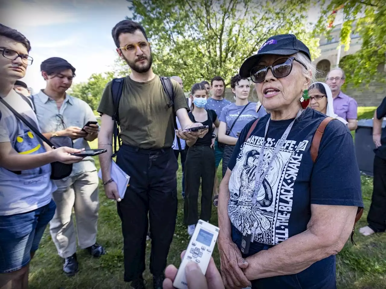 'IT'S EMPTY': Mohawk women’s group slams Pope’s apology