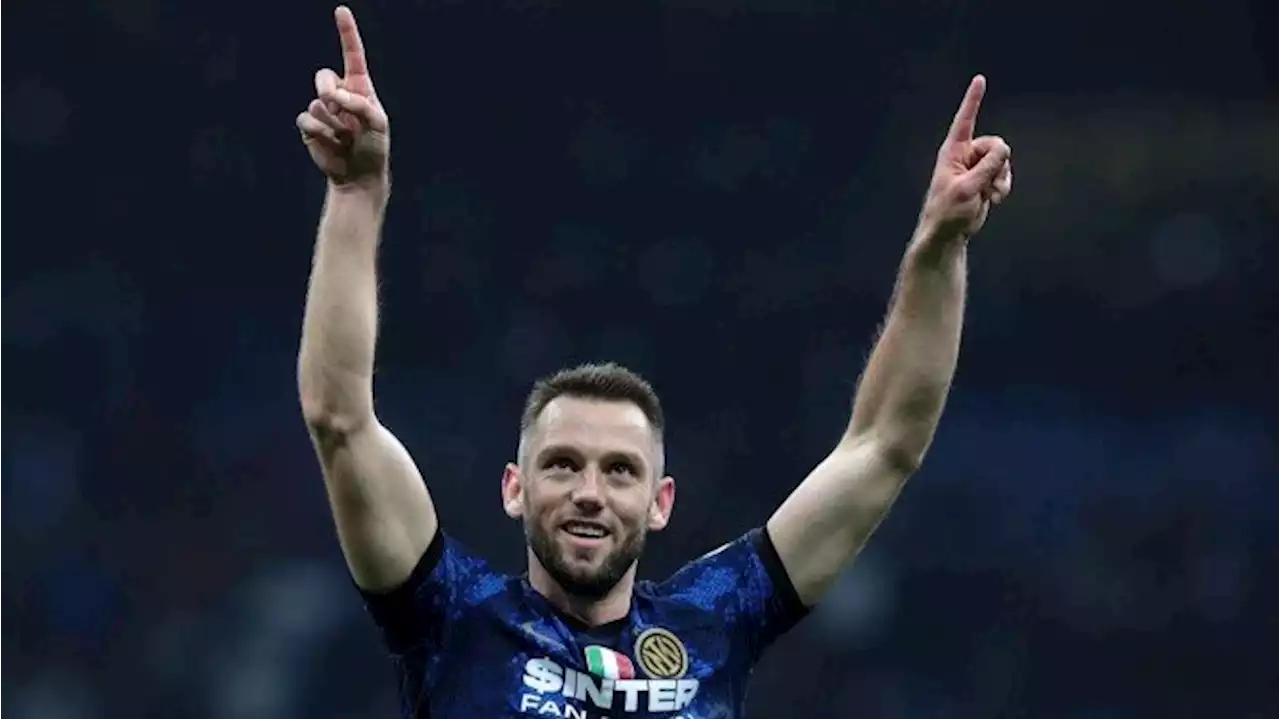 Inter Milan Segera Kunci Kontrak Baru Stefan De Vrij