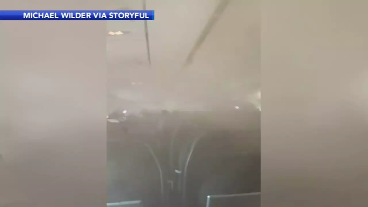 Passengers on Frontier flight to Philly sprayed with 'refreshing' mist