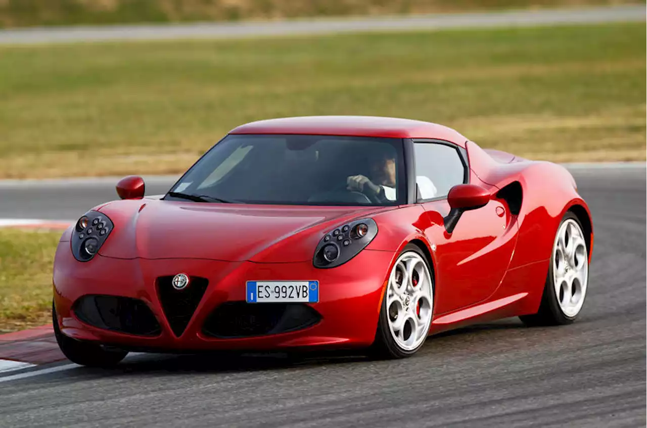 Alfa Romeo to show new sports car in early 2023 | Autocar