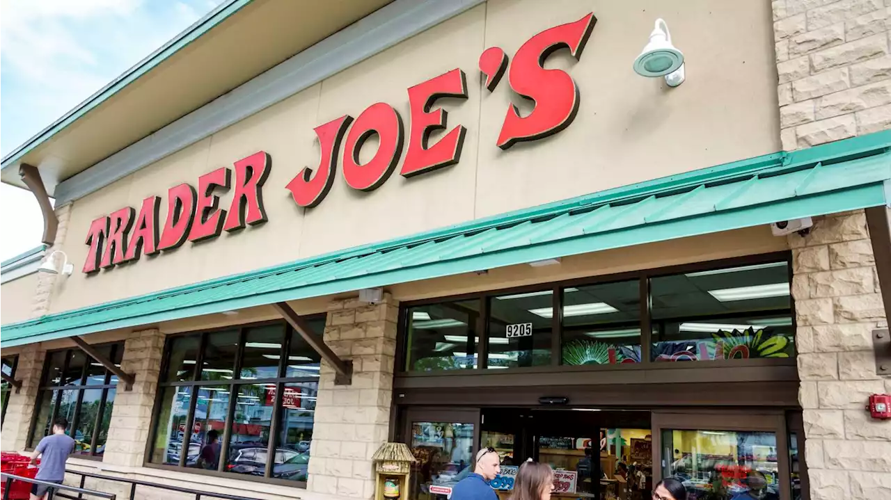 Massachusetts Trader Joe's becomes first store to unionize