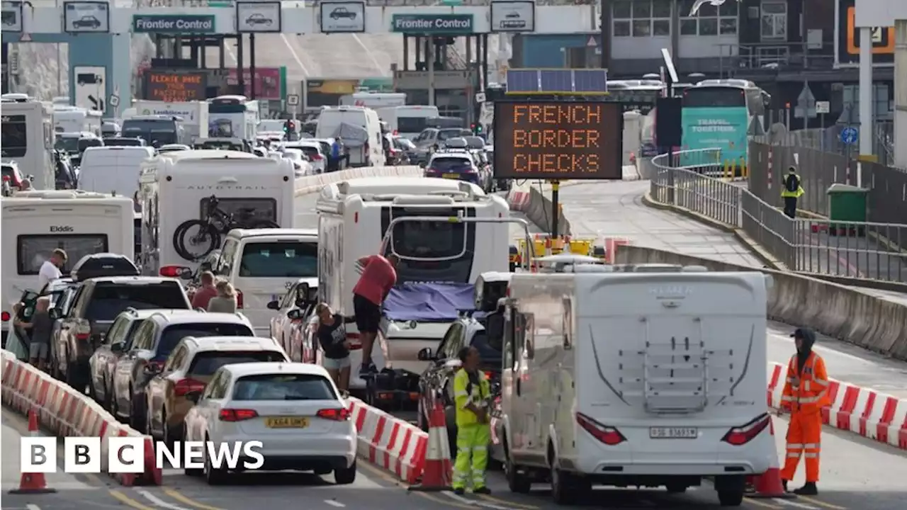 Dover: Kent authorities call on government over traffic chaos