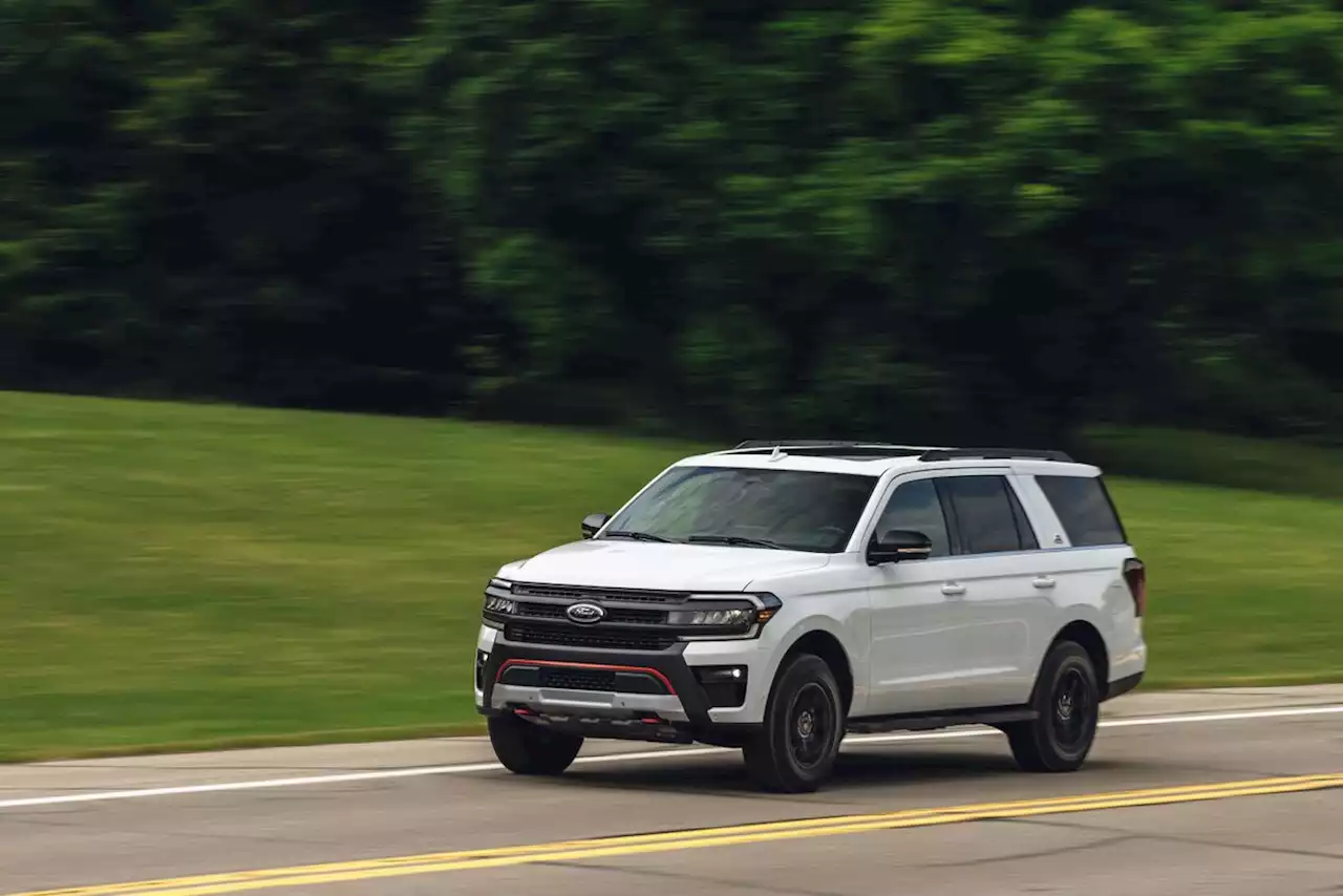 Tested: 2022 Ford Expedition Goes Big on Power and Tech