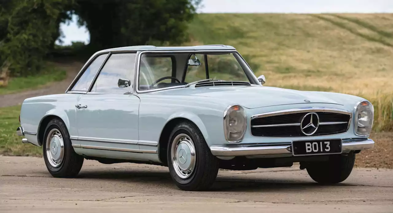 The Engine Fitted To Stirling Moss’s Mercedes 230 SL Was Hand-Picked Based On Dyno Results | Carscoops