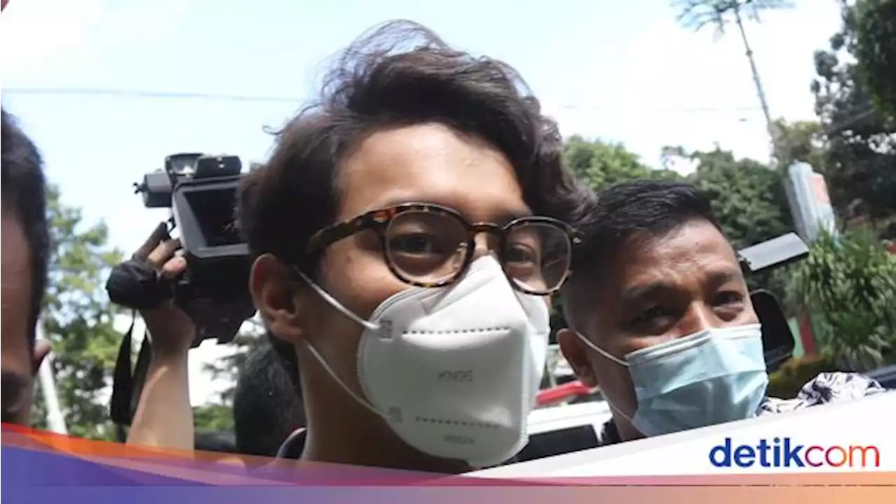 Heboh Video Syur Mirip Ardhito Pramono