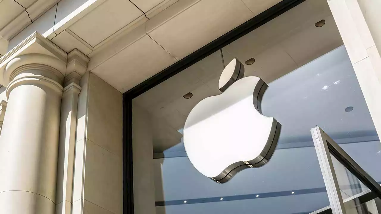 Apple beats on earnings, sets new revenue record