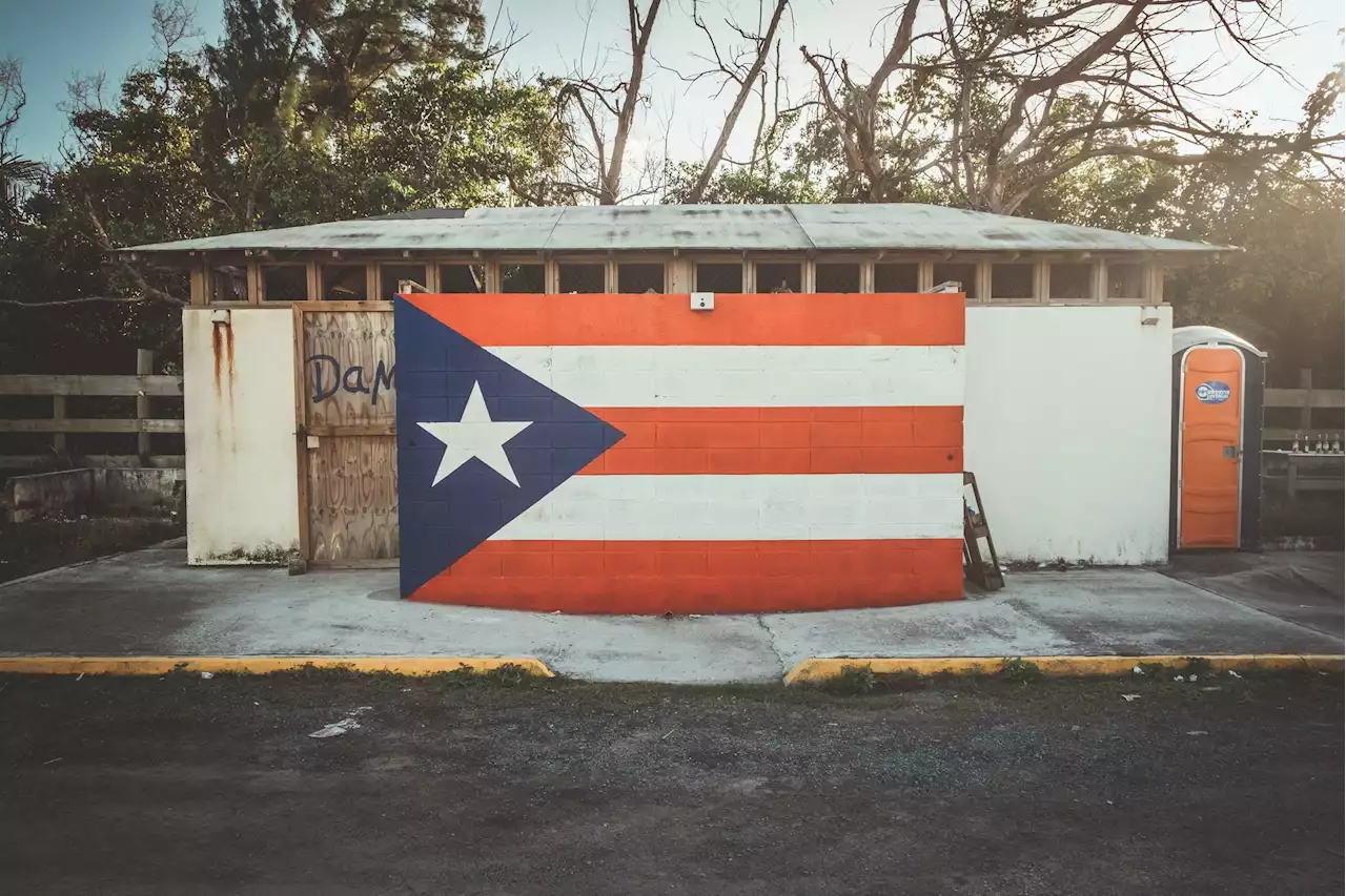 Velázquez introduces the Puerto Rico Status Act - New York Amsterdam News