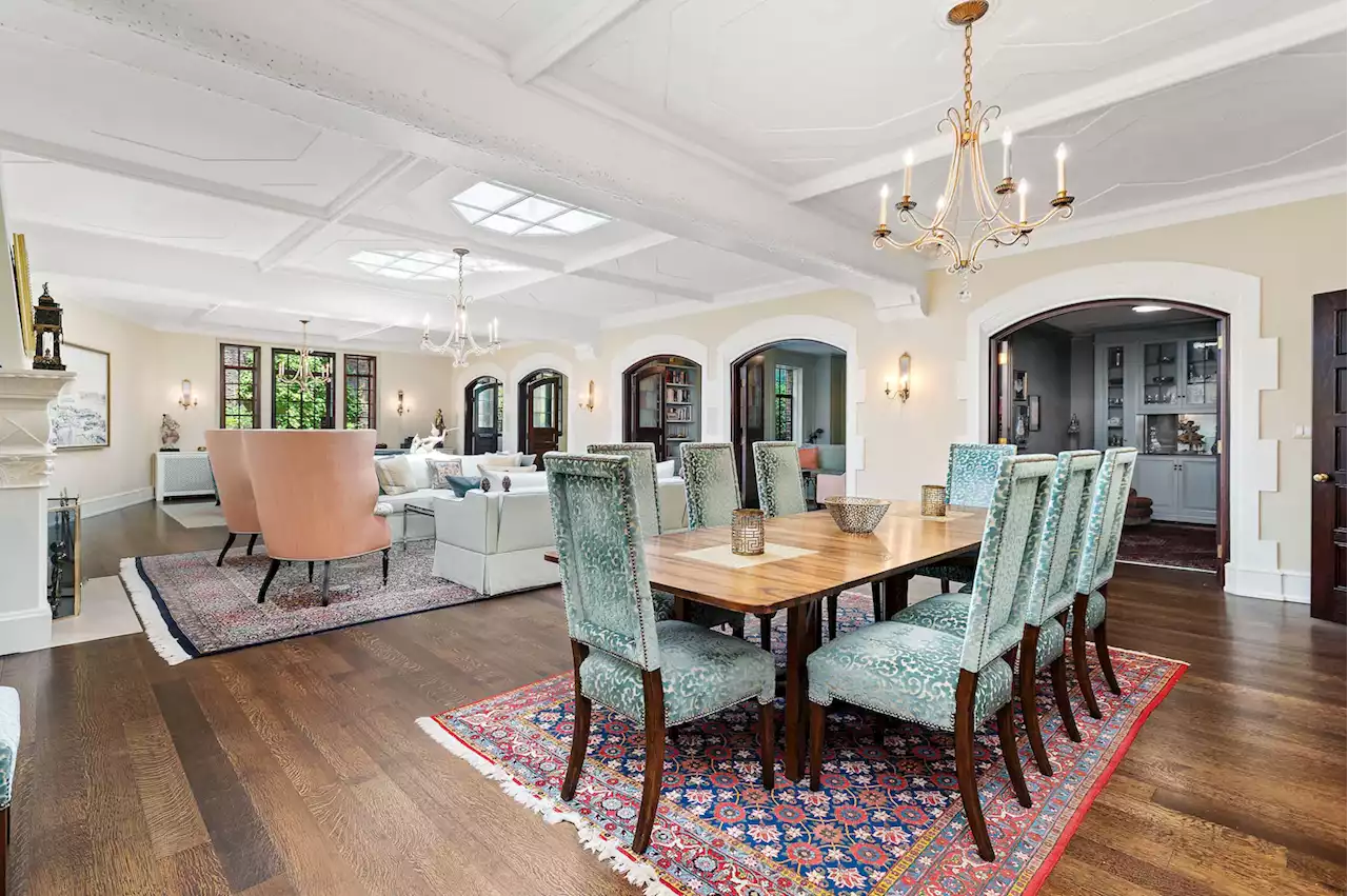 Tilden Gardens co-op apartment offered at $2.6 million