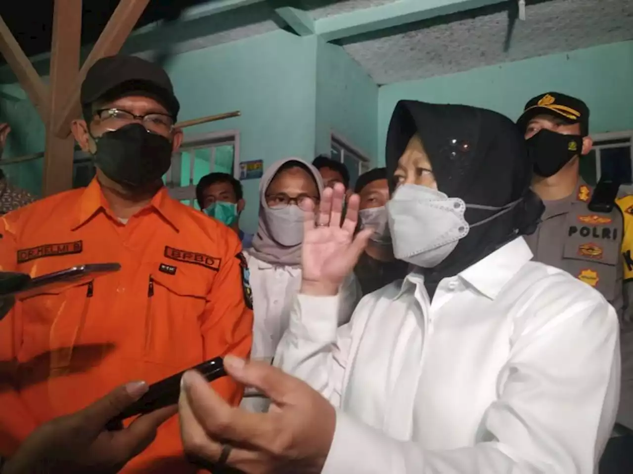 Risma: Ada Bank yang Belum Kembalikan Sisa Bansos Rp 200 Miliar |Republika Online