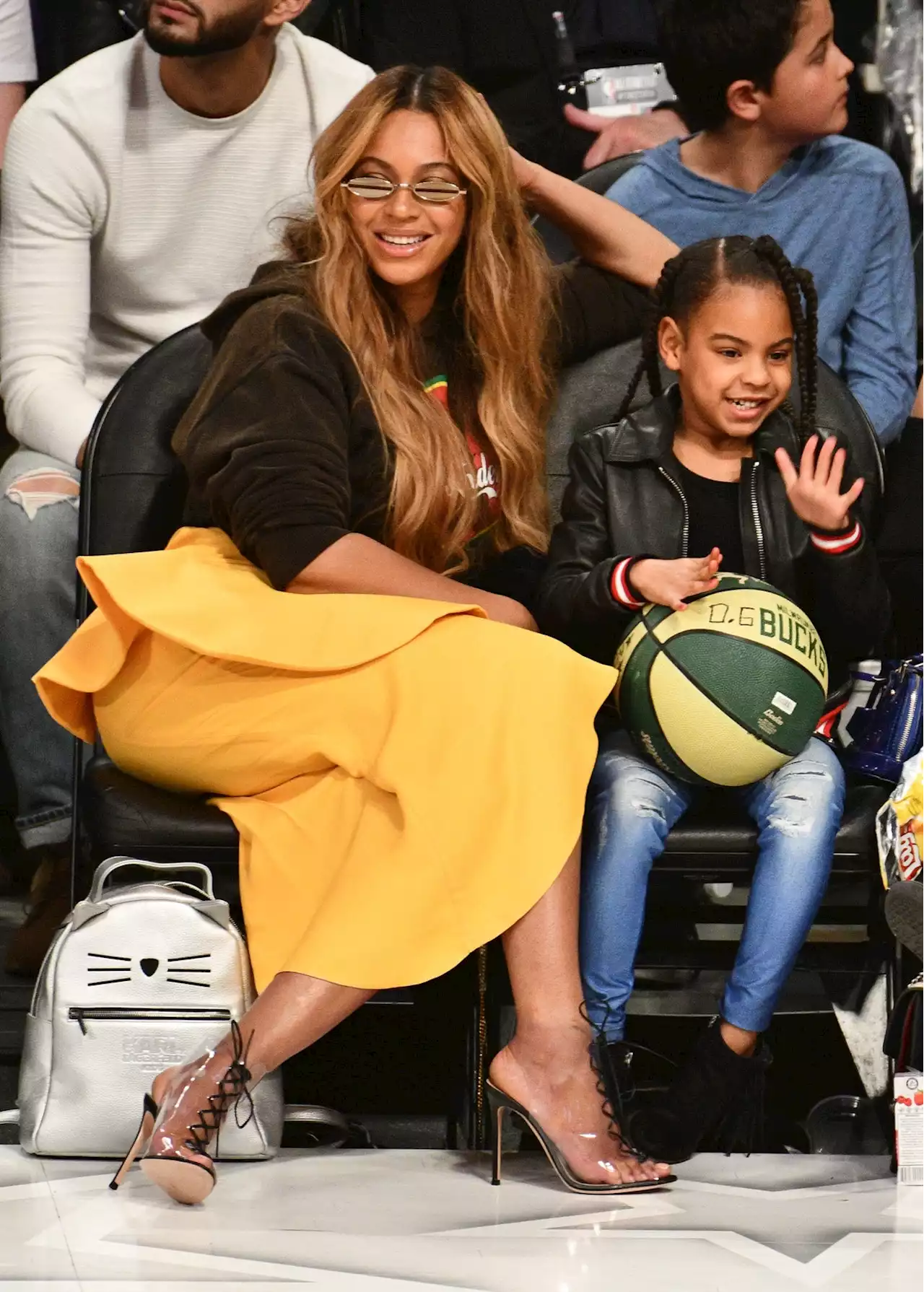 Beyoncé Shares Rare Photo With Her Kids In Celebration Of New Album