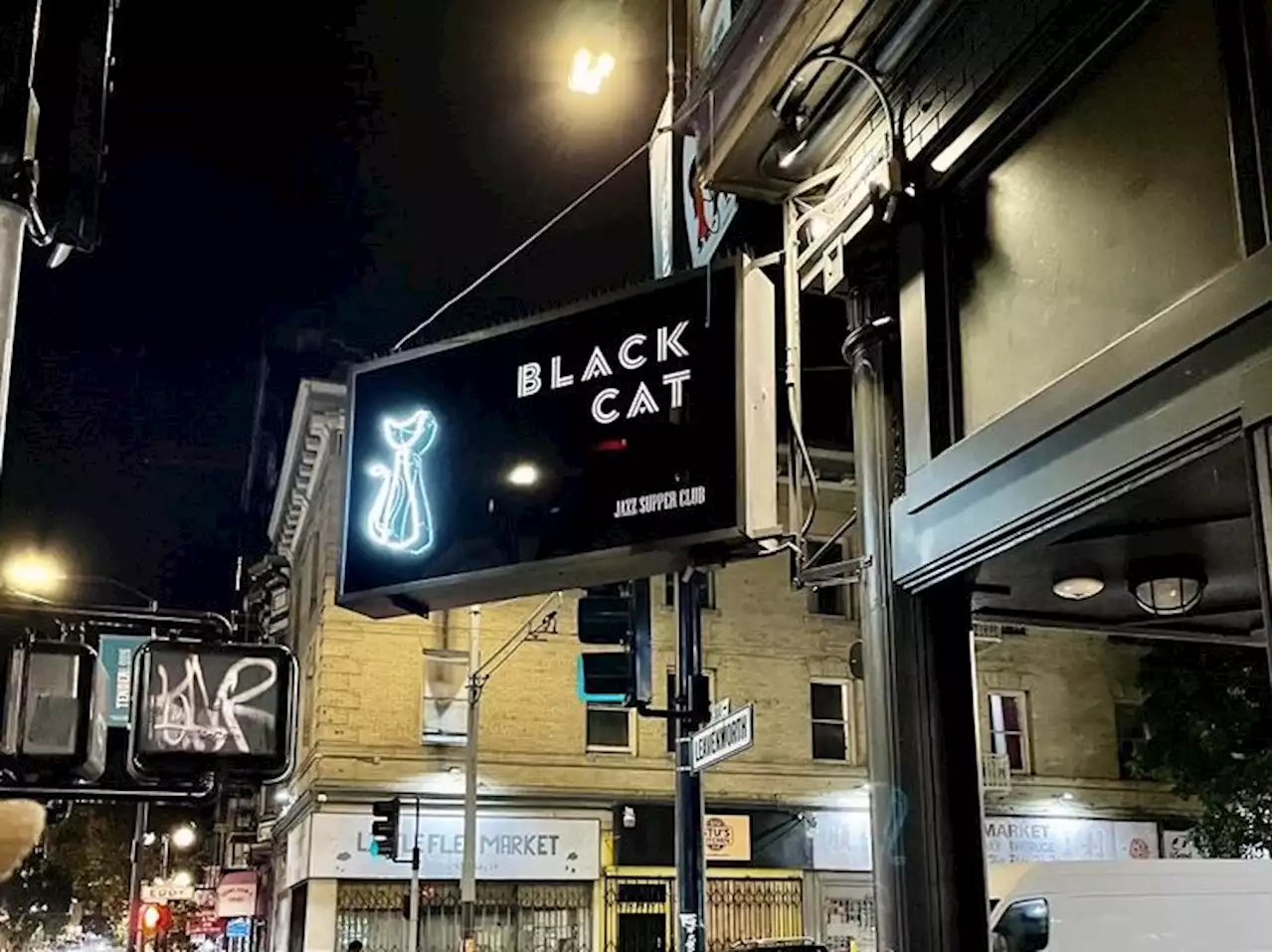 Looting unfolds at SF jazz club after police respond to break-in