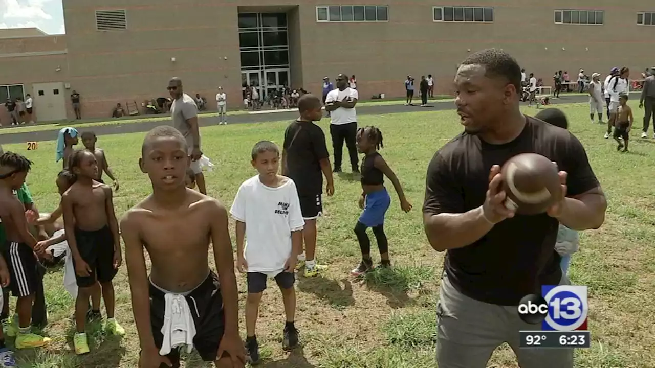 NFL Pro-Bowler Xavien Howard holds football camp at Wheatley High School