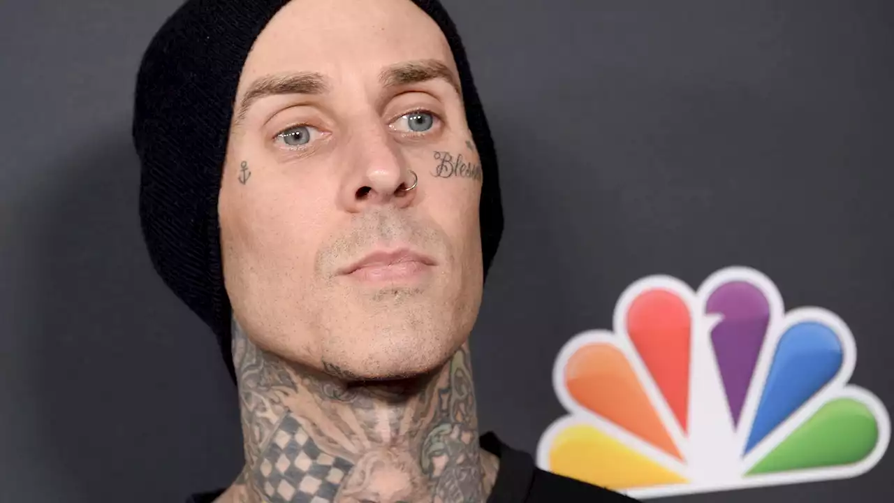 'Je vais beaucoup mieux': Travis Barker donne de ses nouvelles après son hospitalisation