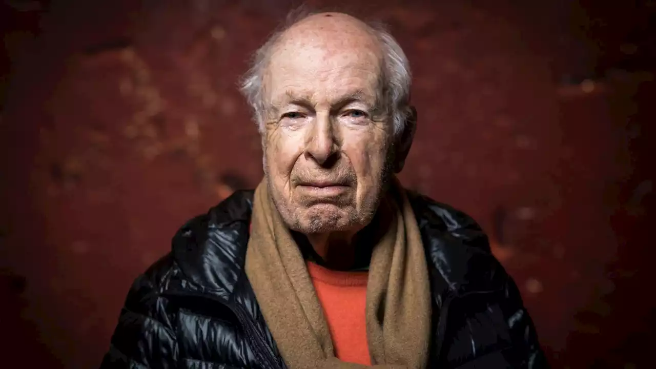 La légende du théâtre Peter Brook est morte à 97 ans