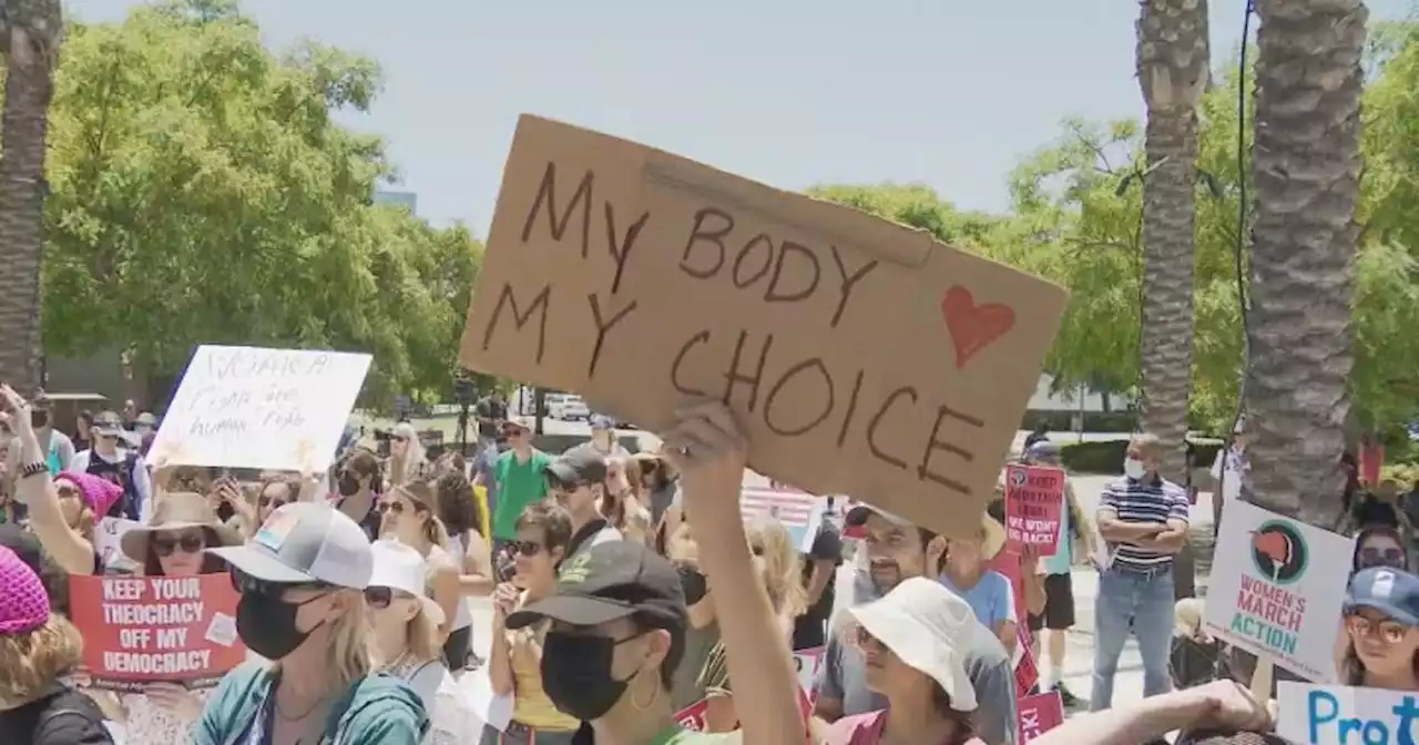 Abortion rights supporters, local politicians rally at Southwest College