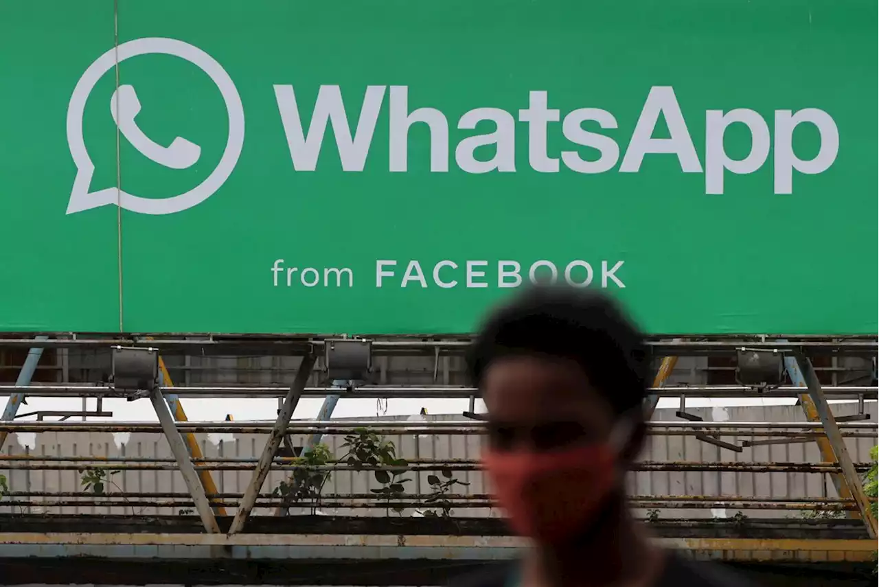 WhatsApp may soon let you hide your online status | Engadget