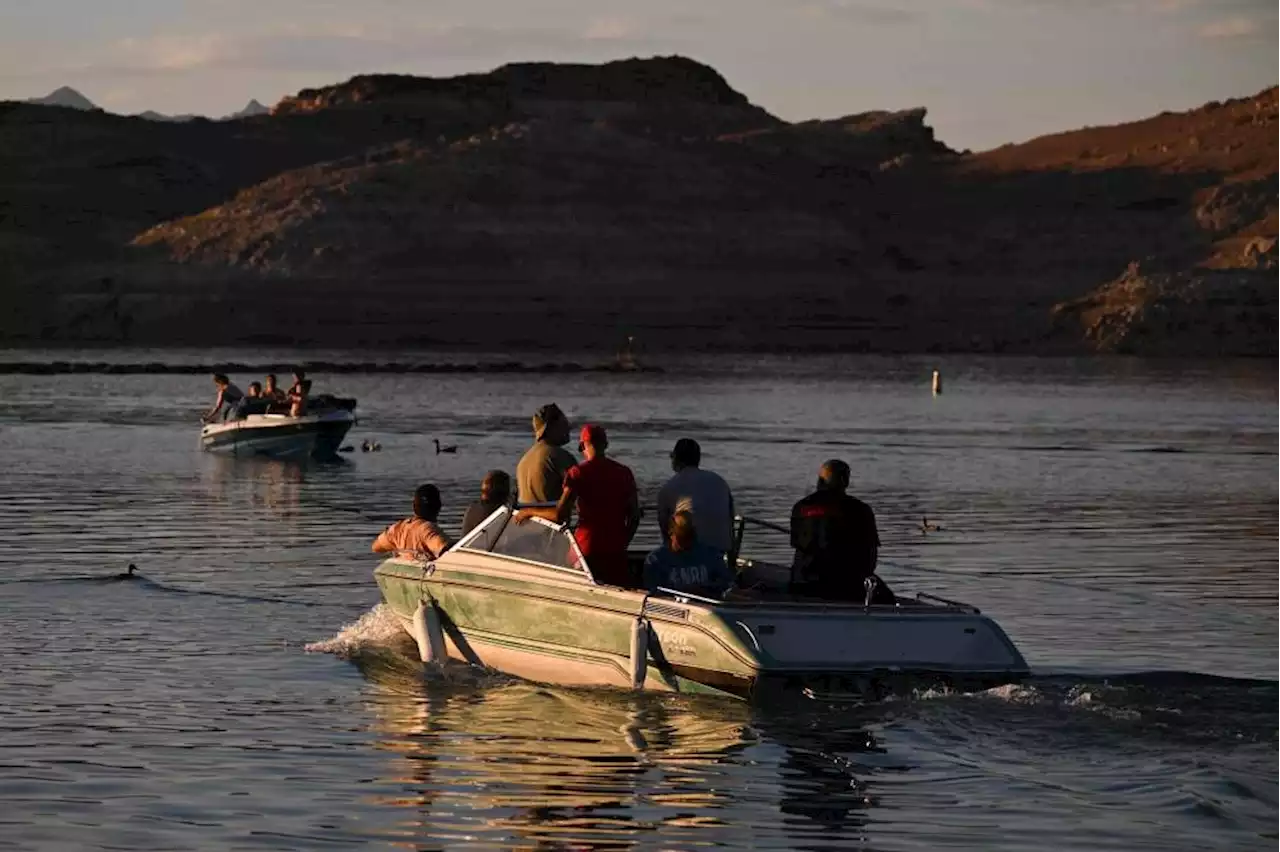 US mega drought makes boating rough on Lake Mead