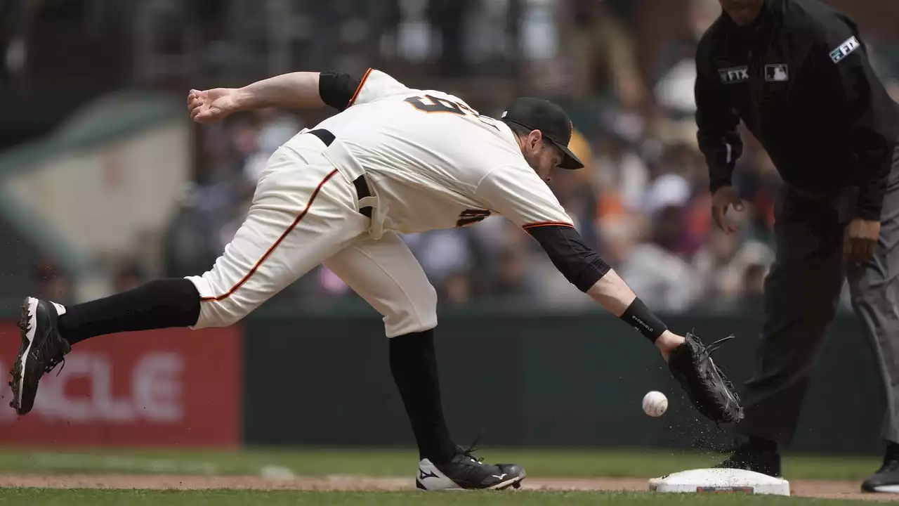 Giants Look to ‘Clean Up' Defense After Struggles Continue Vs. White Sox