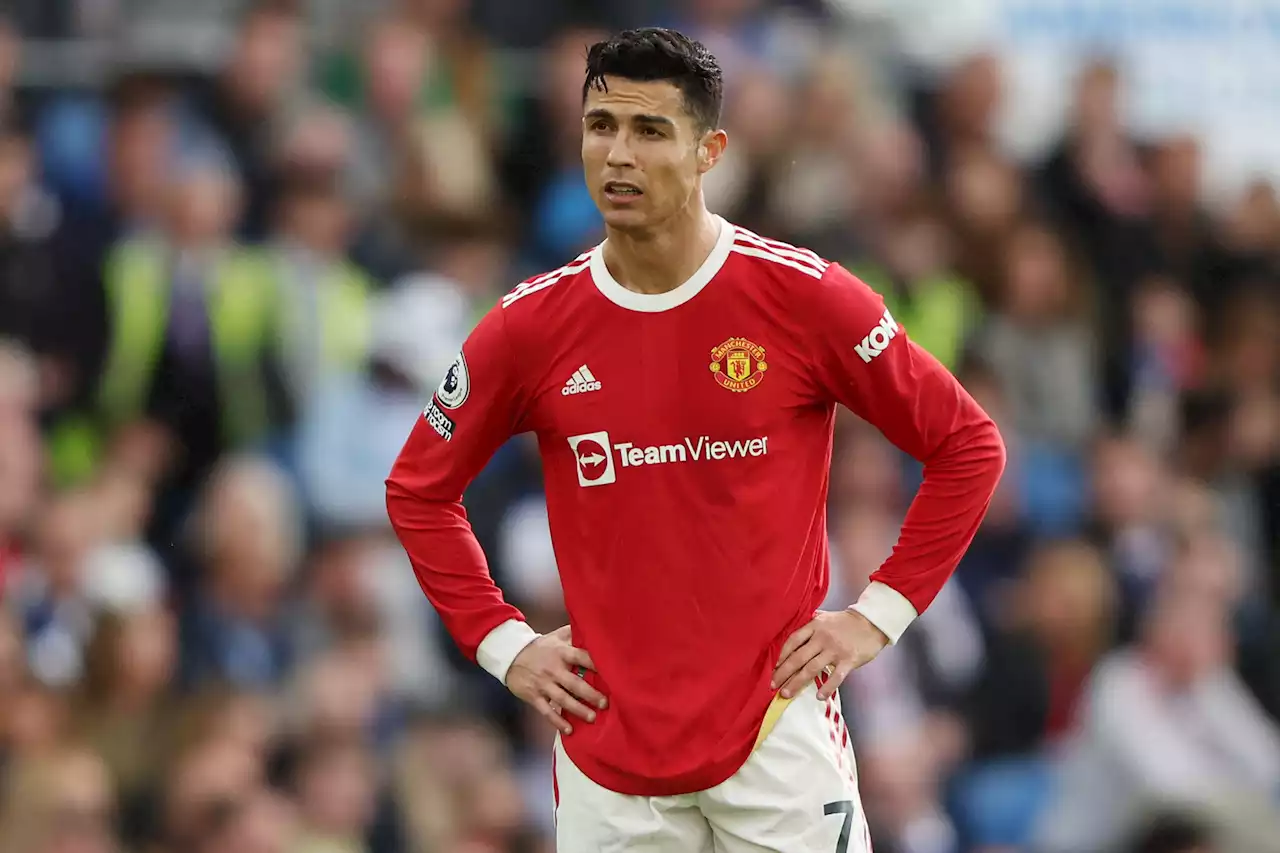 Cristiano Ronaldo tells Manchester United he wants to leave