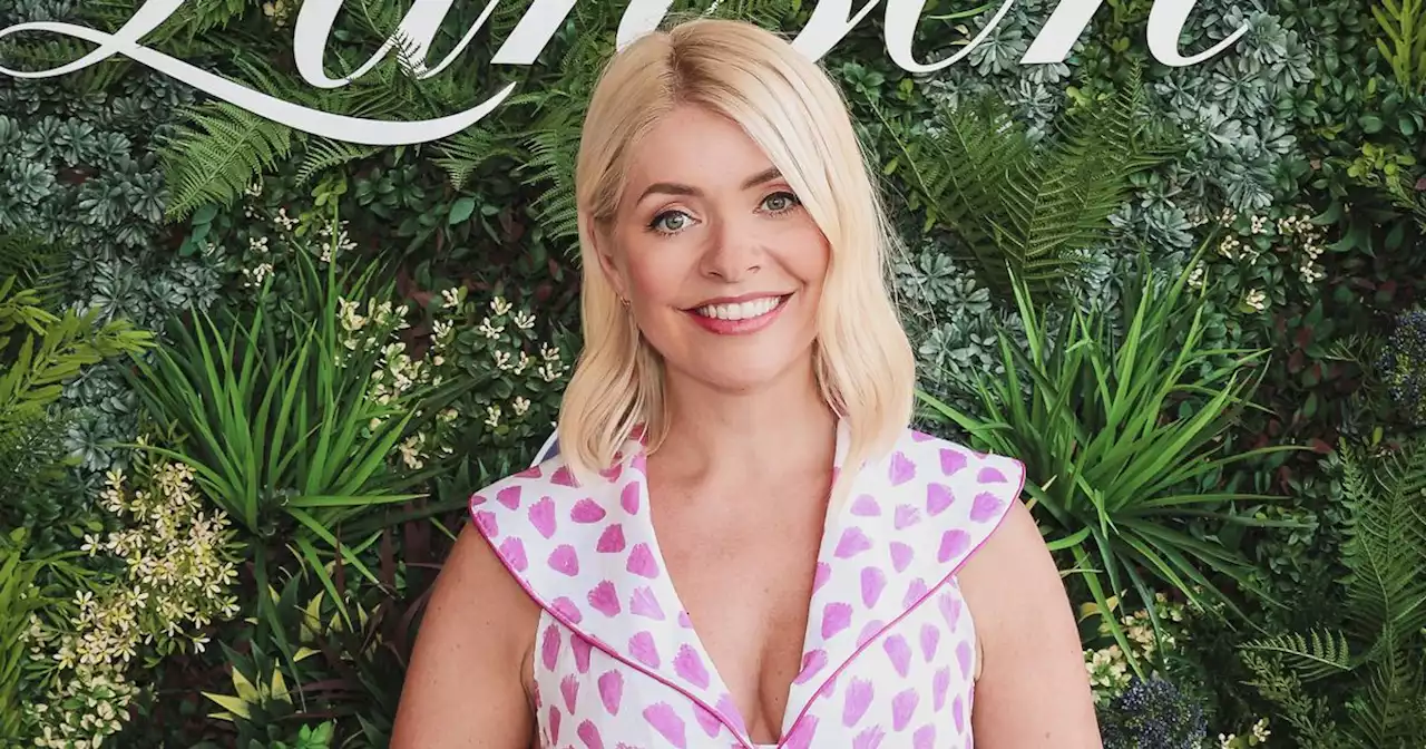 Holly Willoughby 'to receive £1 million' after legal battle with former agents