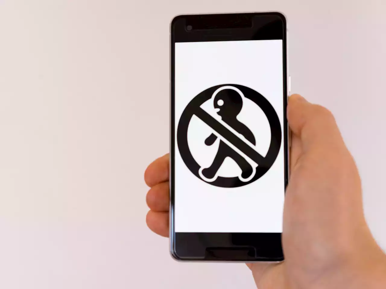 How to protect your smartphone privacy