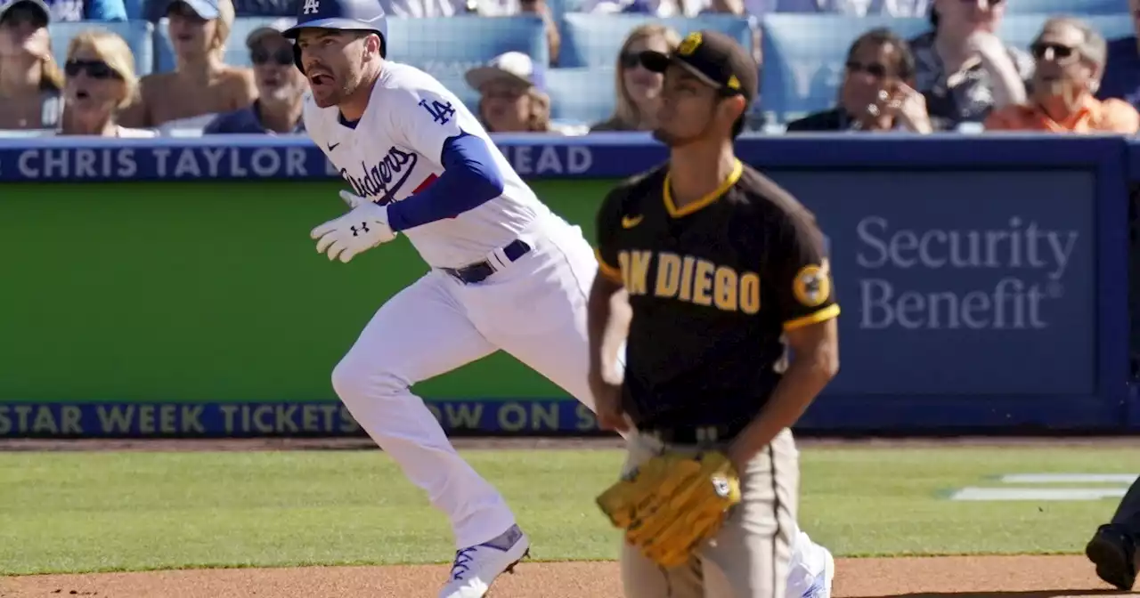 Dodgers pound punchless Padres