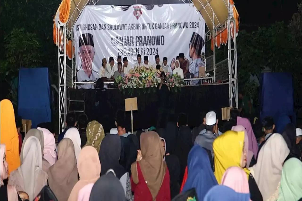 Ribuan Santri Doakan Ganjar Pranowo Maju Pilpres 2024