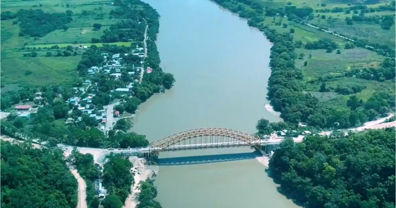 AMLO supervisa tramo del Tren Maya de Palenque a Mérida; presume avances del proyecto